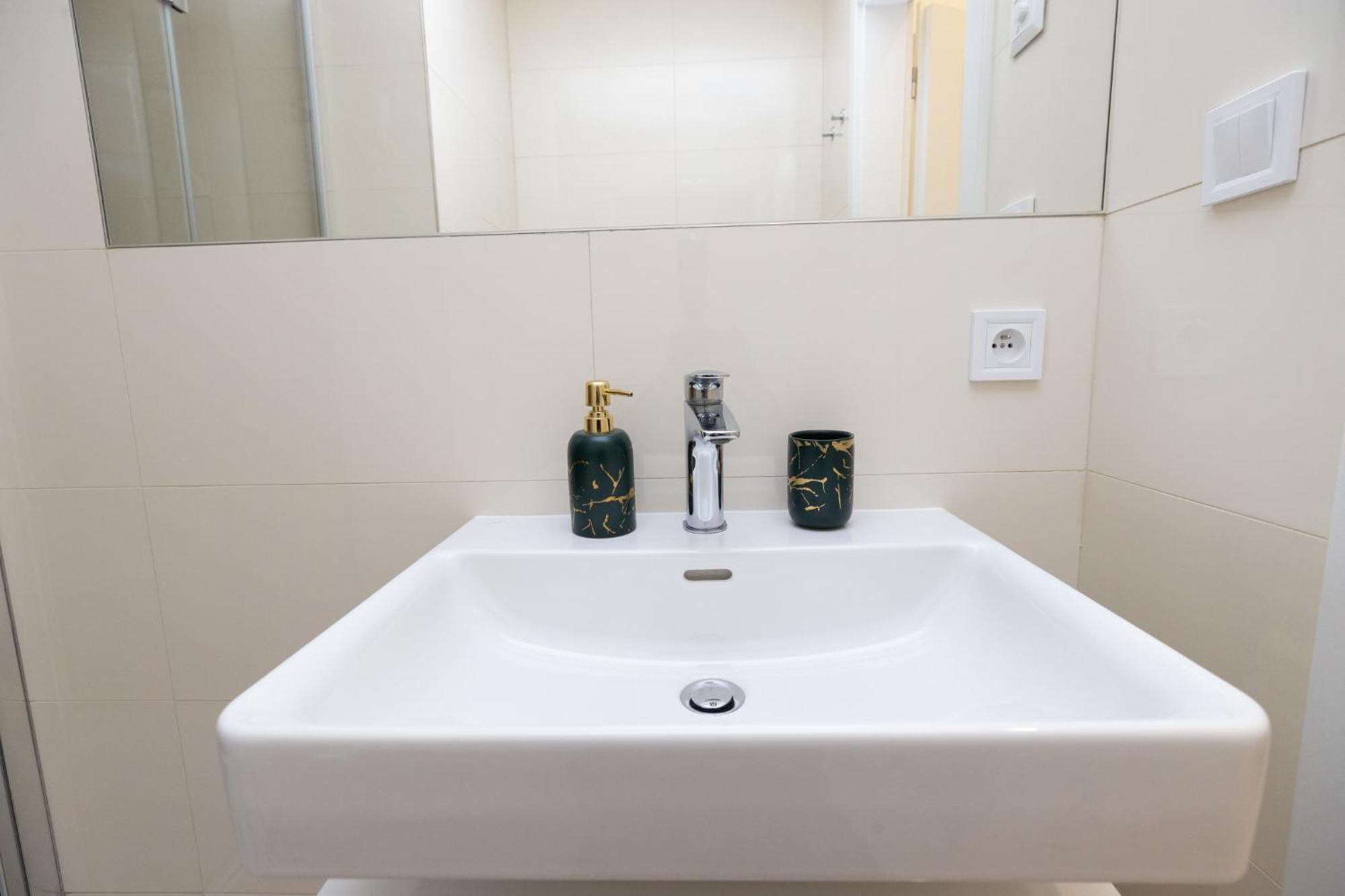 Apartment Petrska براغ المظهر الخارجي الصورة